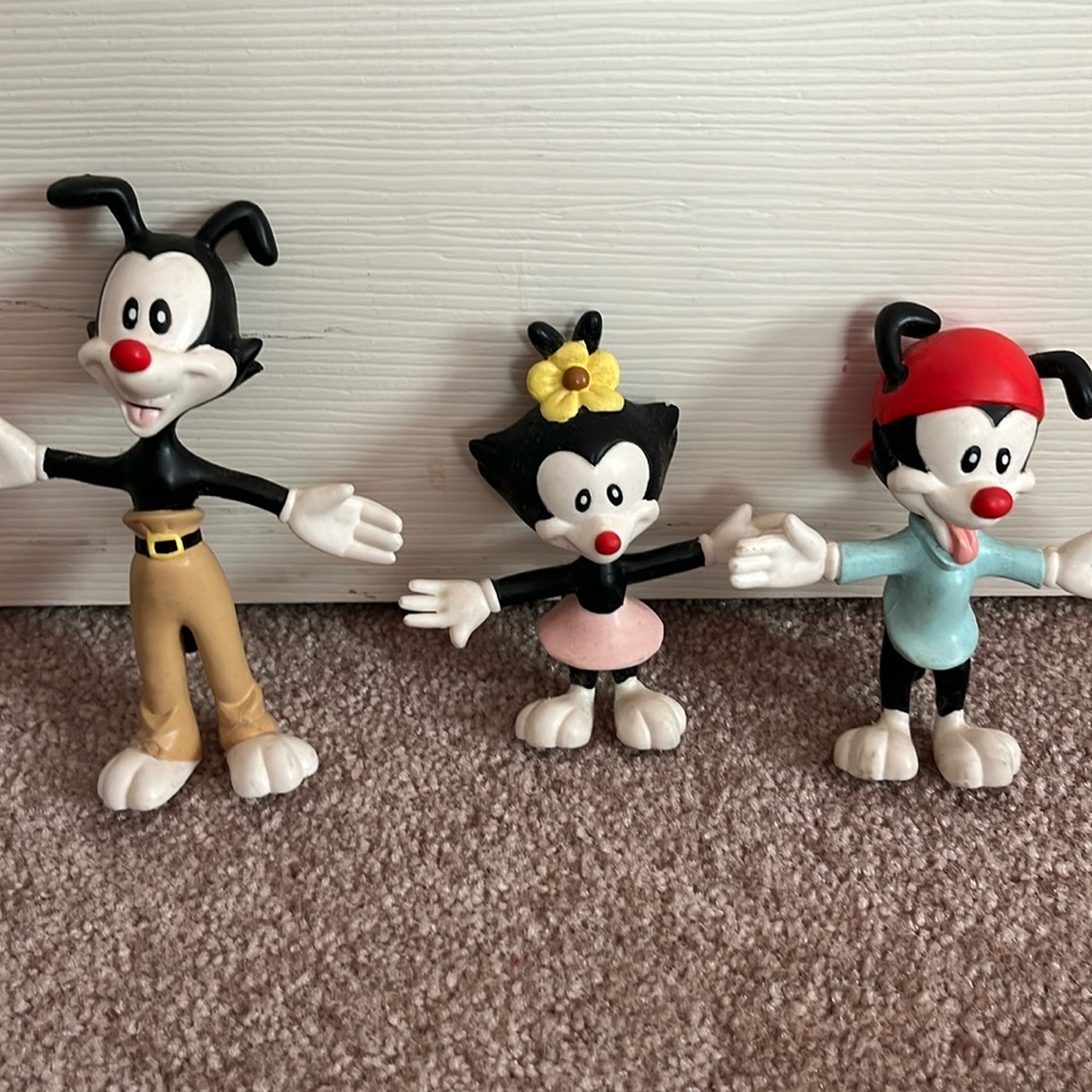 Anamaniac figures